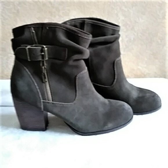Zigi Soho Suede Ankle Boots Sz 10 EUC - Picture 1 of 8